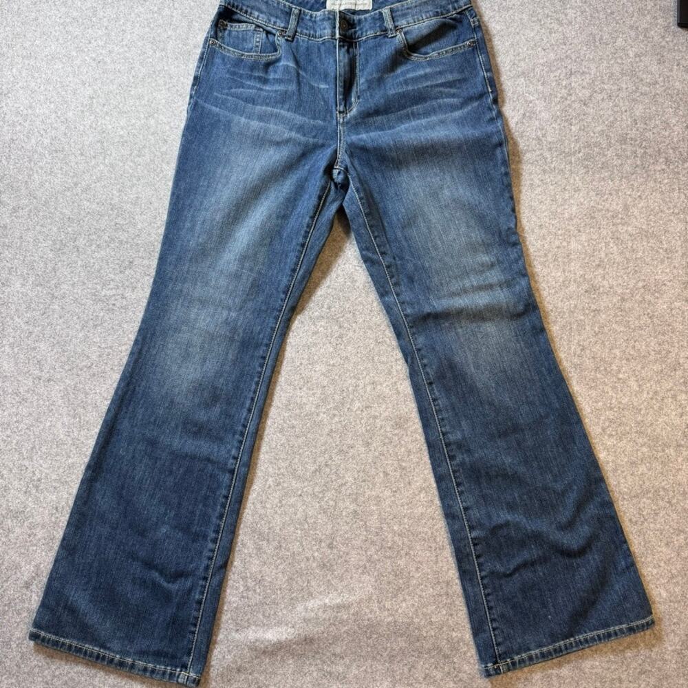 Chicos Platinum Denim Flare Jeans Womens 1 Regular Blue Stretch 30x30 - Picture 2 of 8